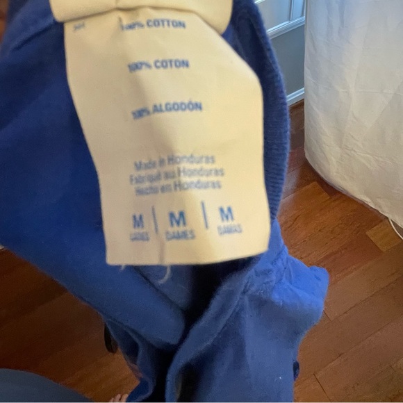 Blue Cat Chonk Graphic T-Shirt - Picture 5 of 5